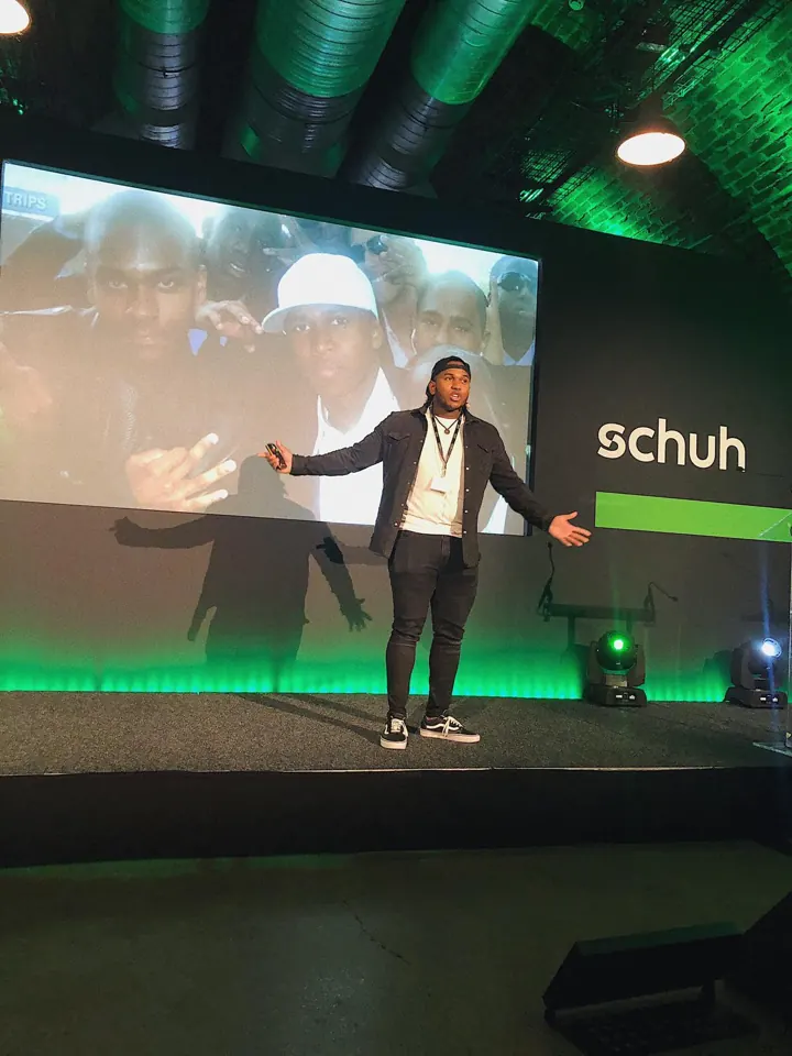 Schuh
